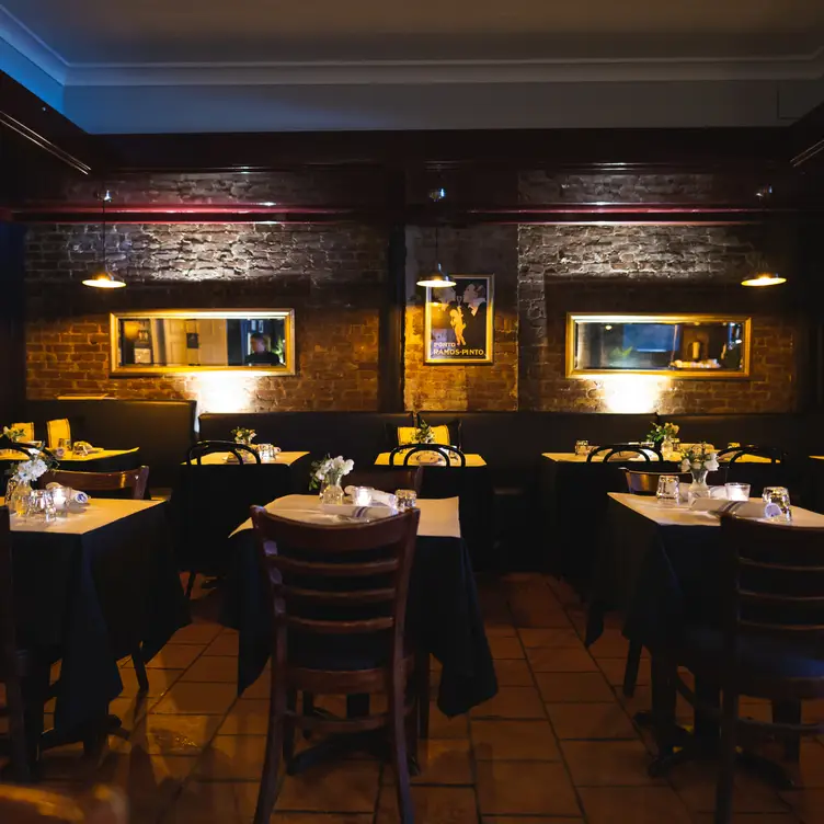 Photo credit: opentable