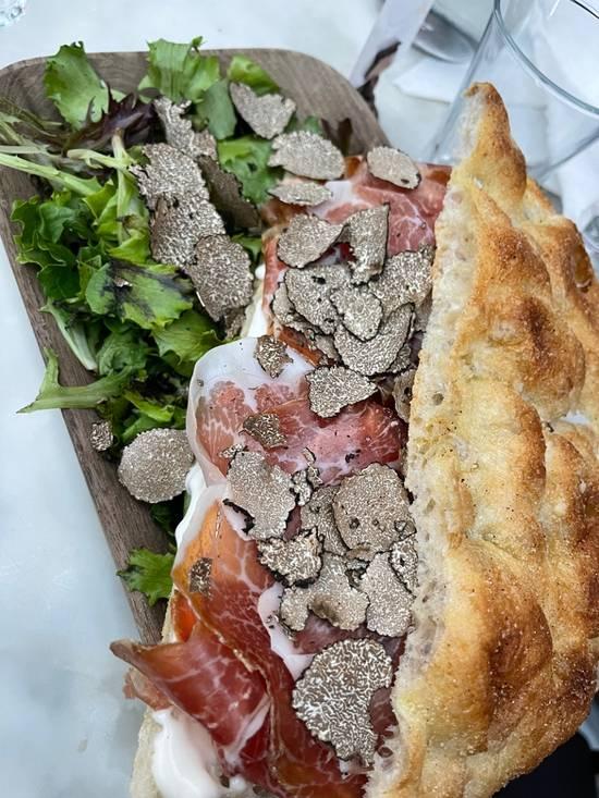 Photo credit: ubereats
