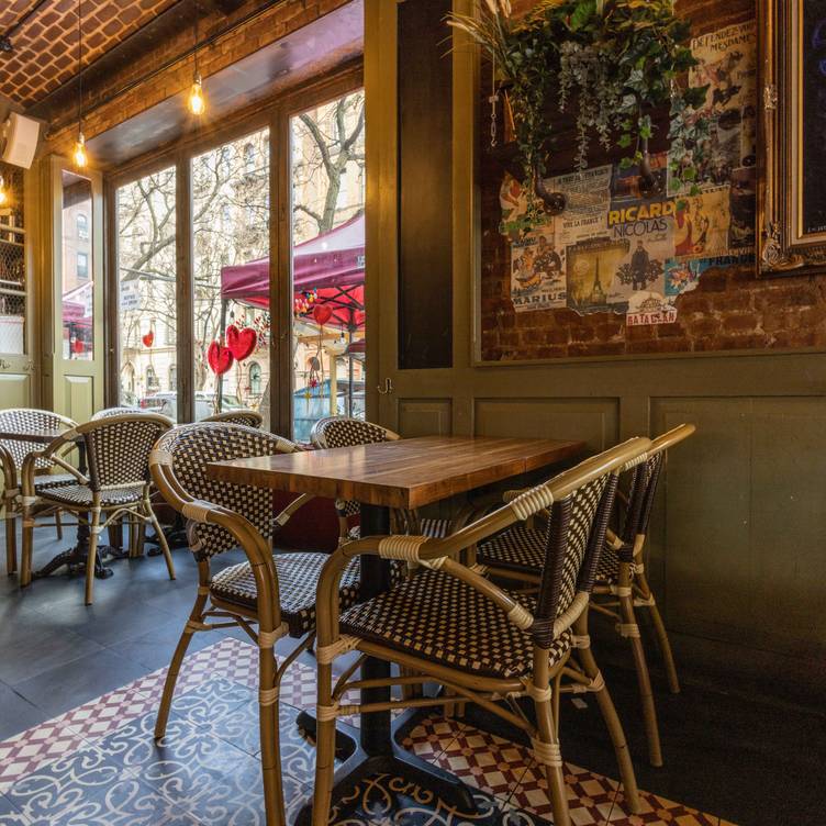 Photo credit: opentable