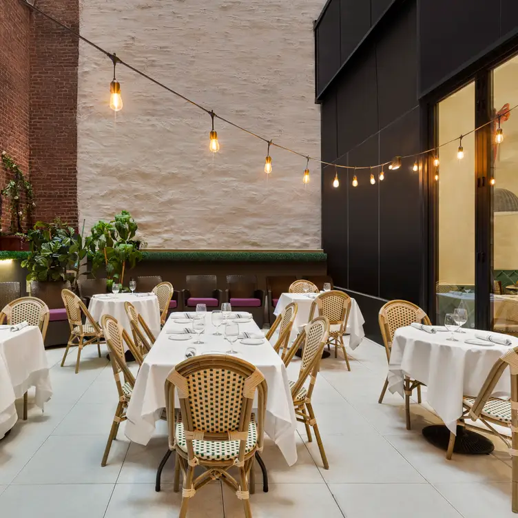Photo credit: opentable