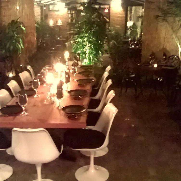 Photo credit: opentable