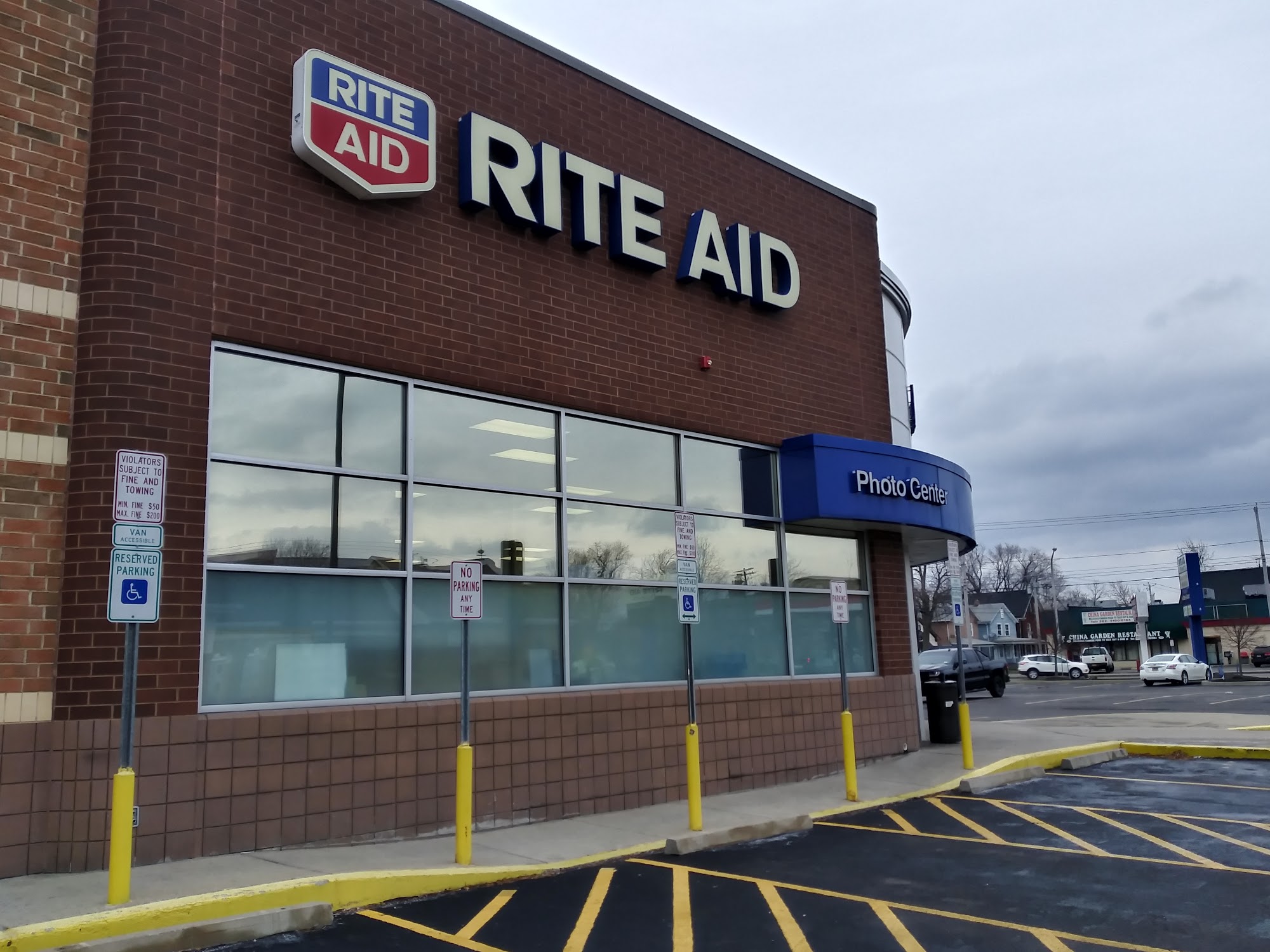 Rite Aid Pharmacy