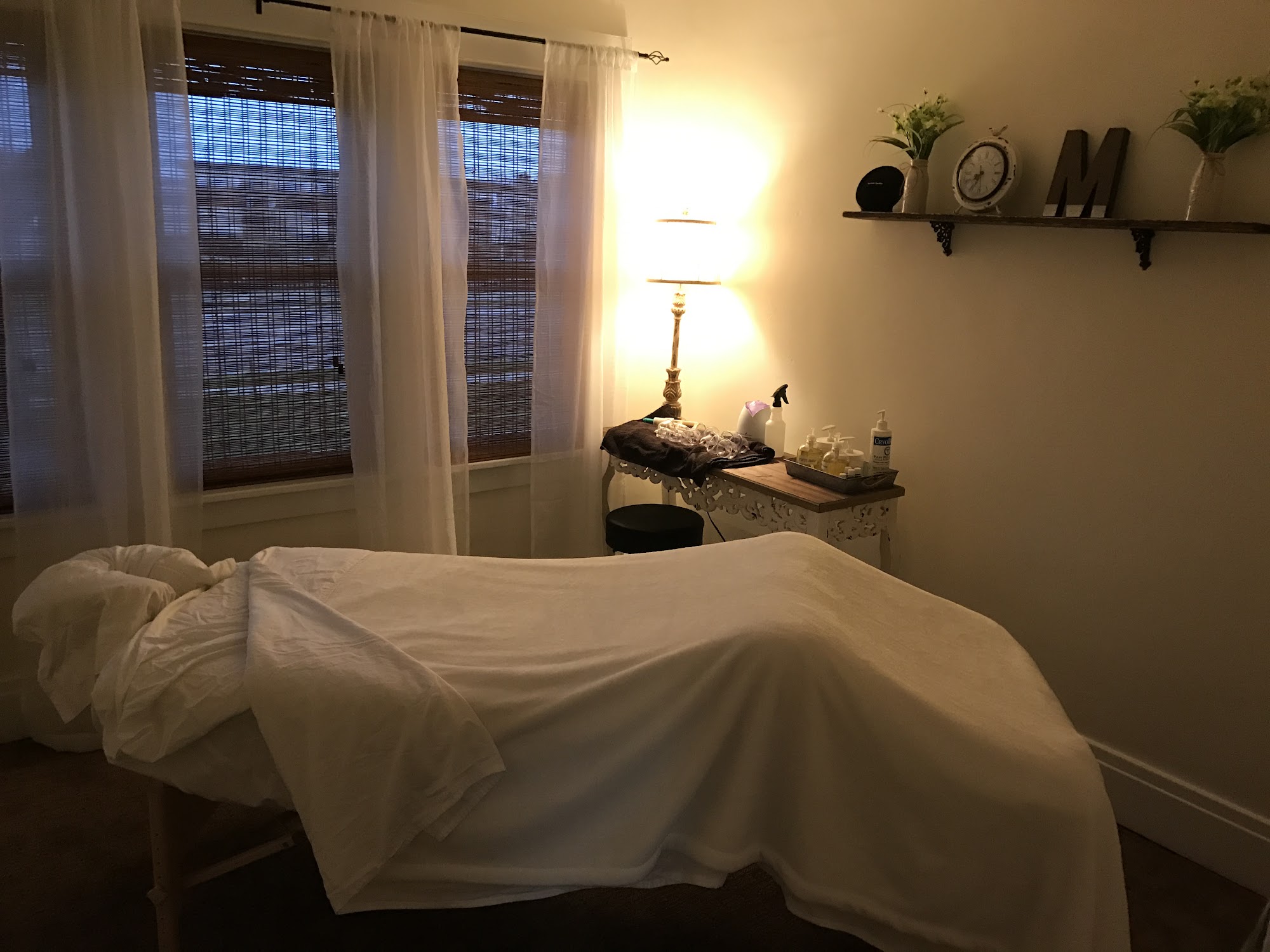Essential hair salon & therapeutic massage