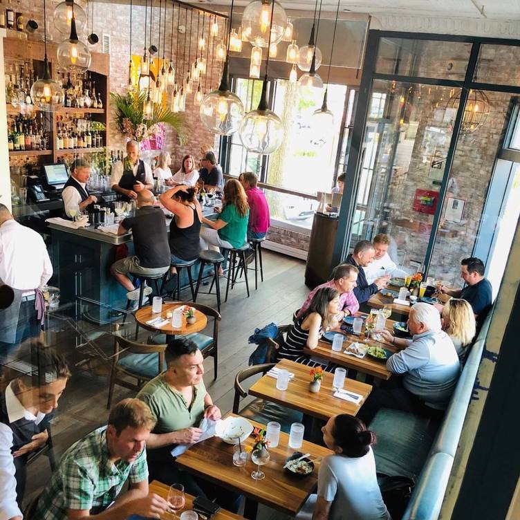 Photo credit: opentable