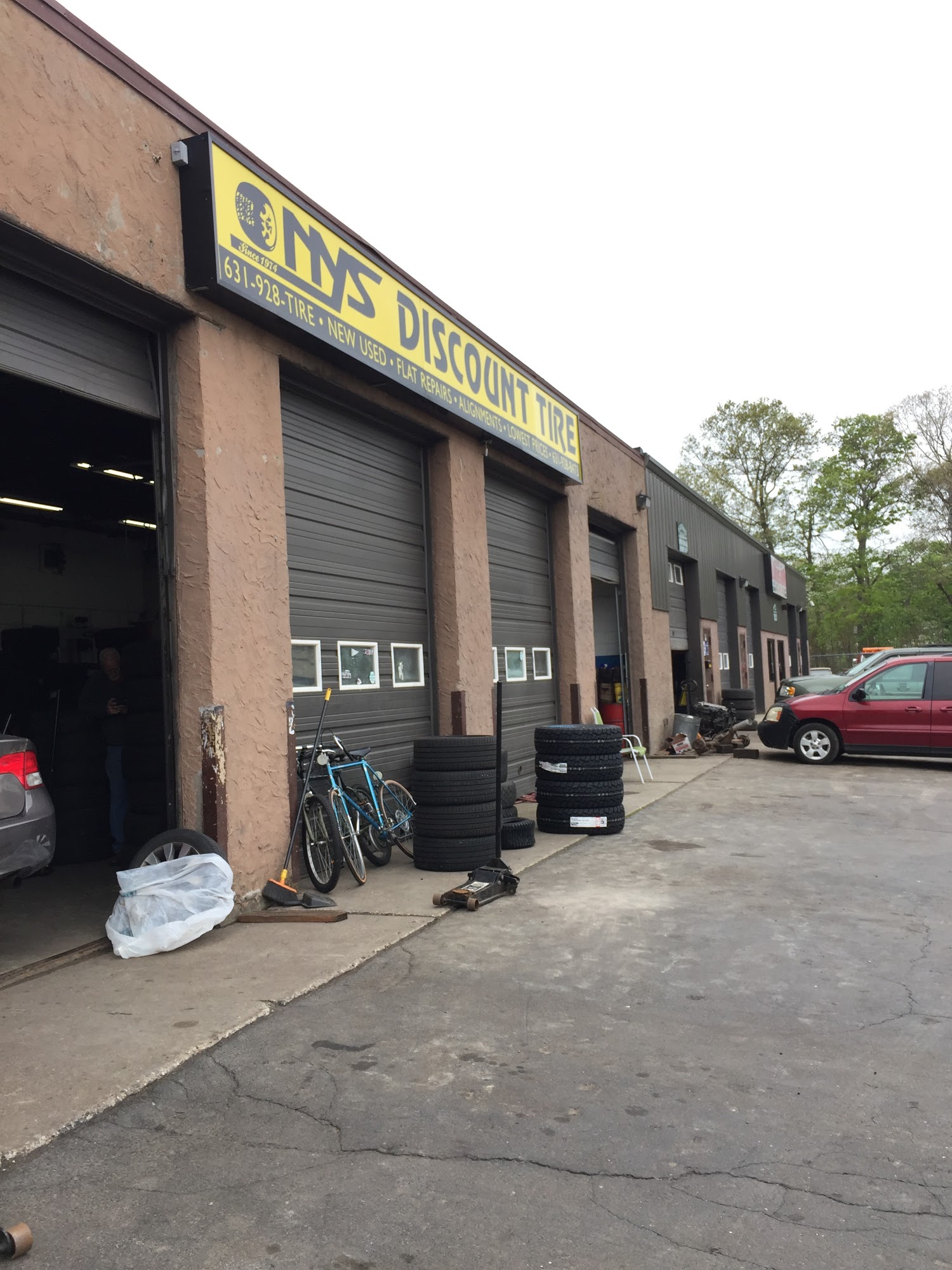 NYS Discount Tire Port Jefferson