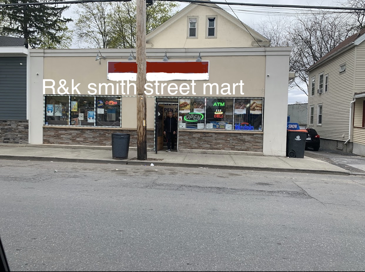 (R&k )Smith St Mart
