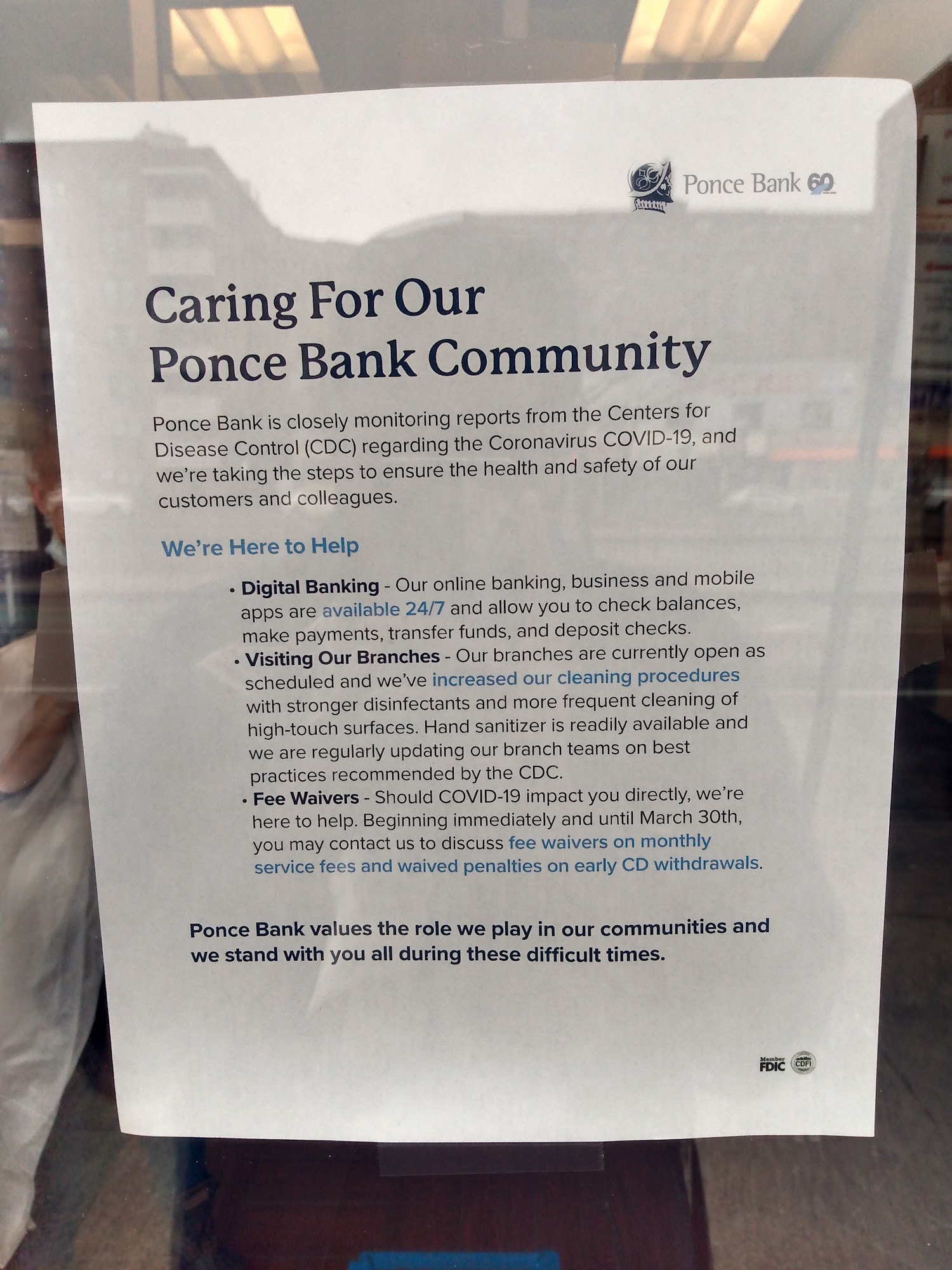 Ponce Bank, Forest Hills