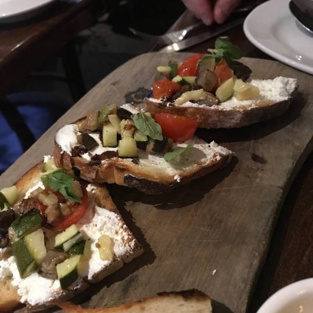 Photo credit: opentable