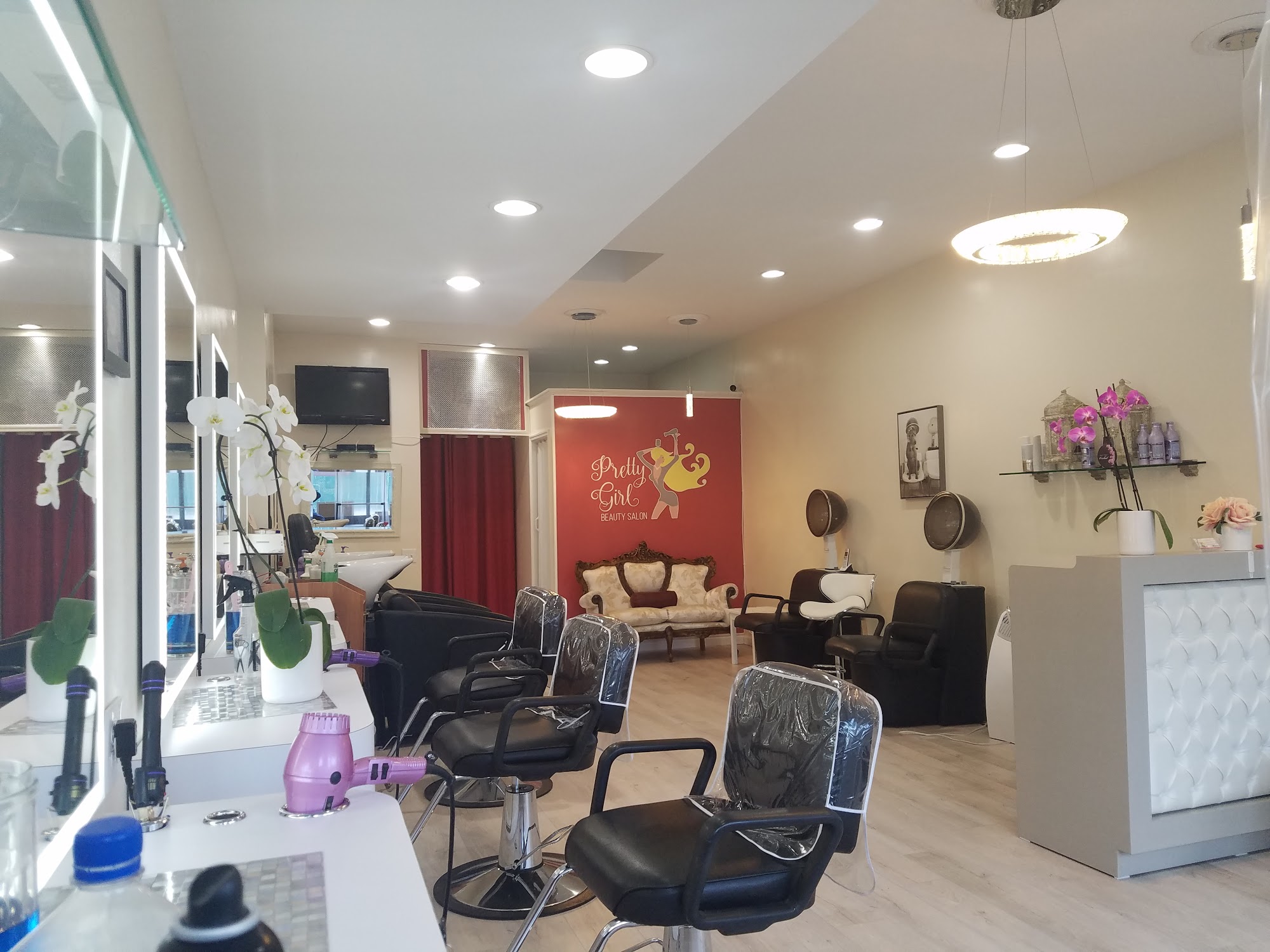 Pretty Girl Beauty Salon