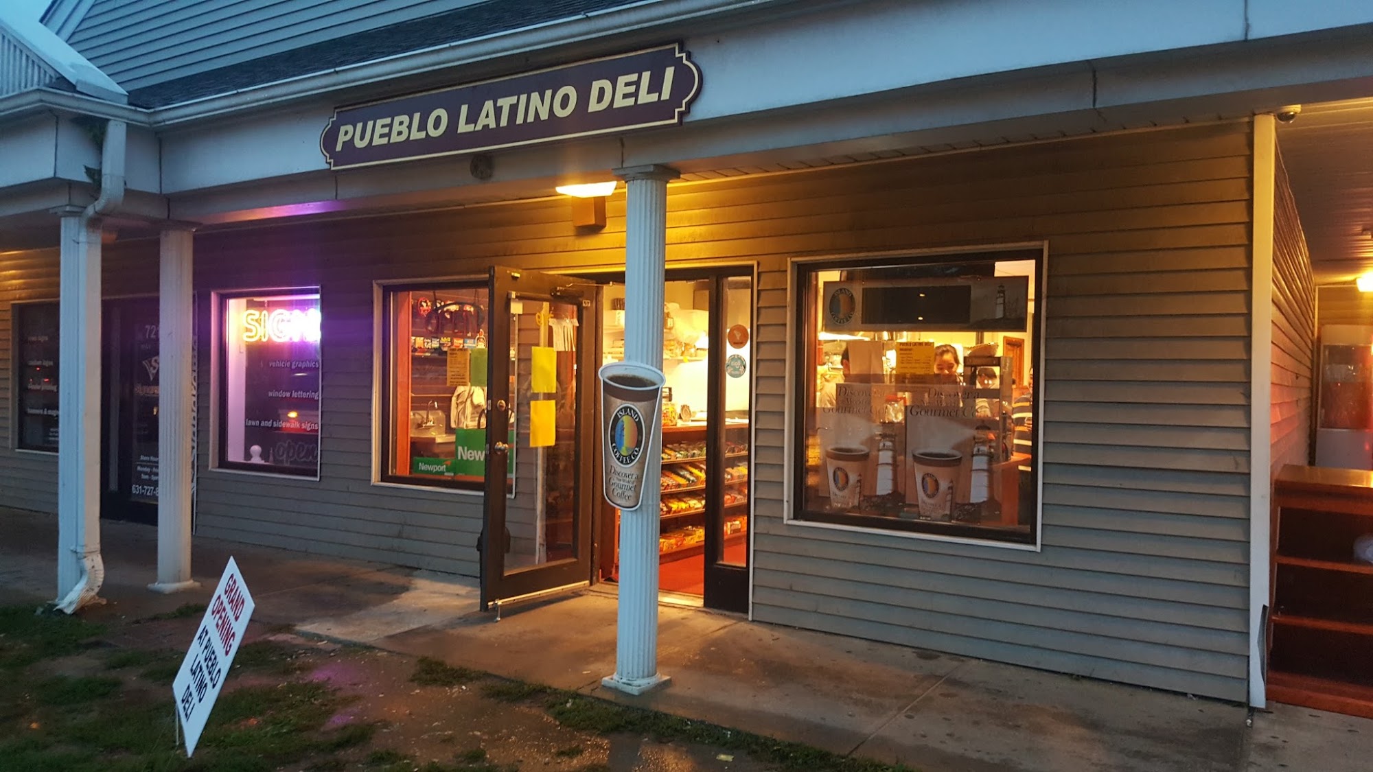 Pueblo Latino Deli