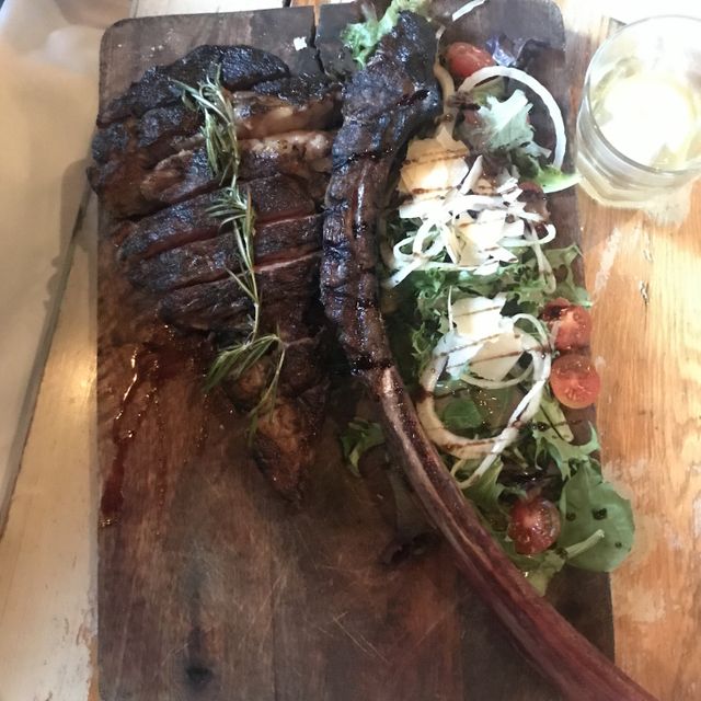 Photo credit: opentable