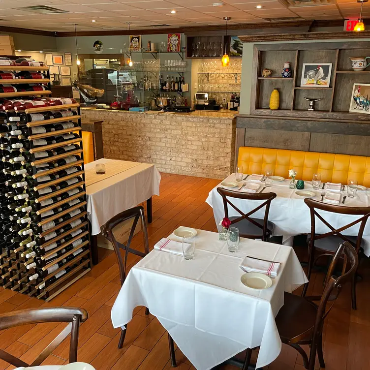 Photo credit: opentable