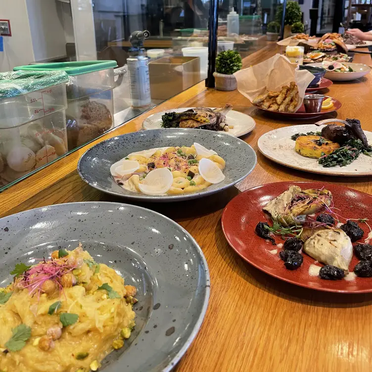 Photo credit: opentable
