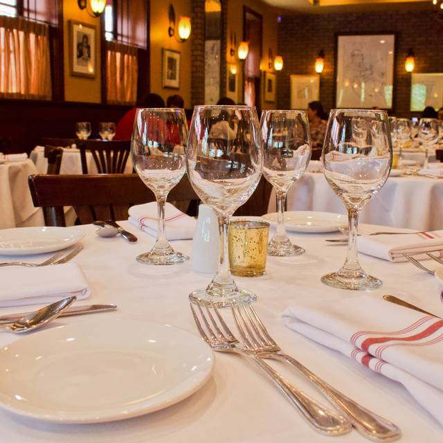 Photo credit: opentable