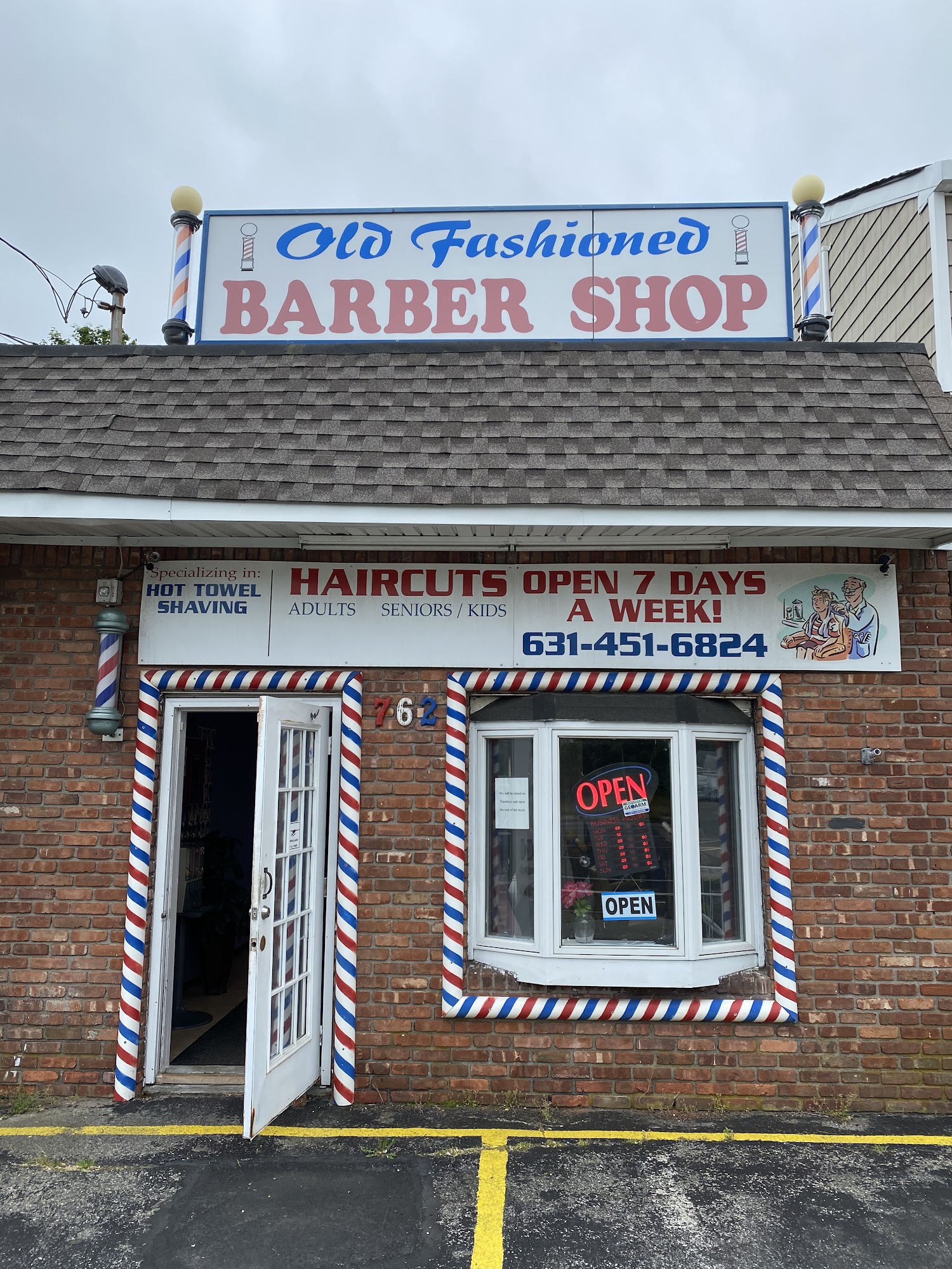 Old Fashioned Barber Shop