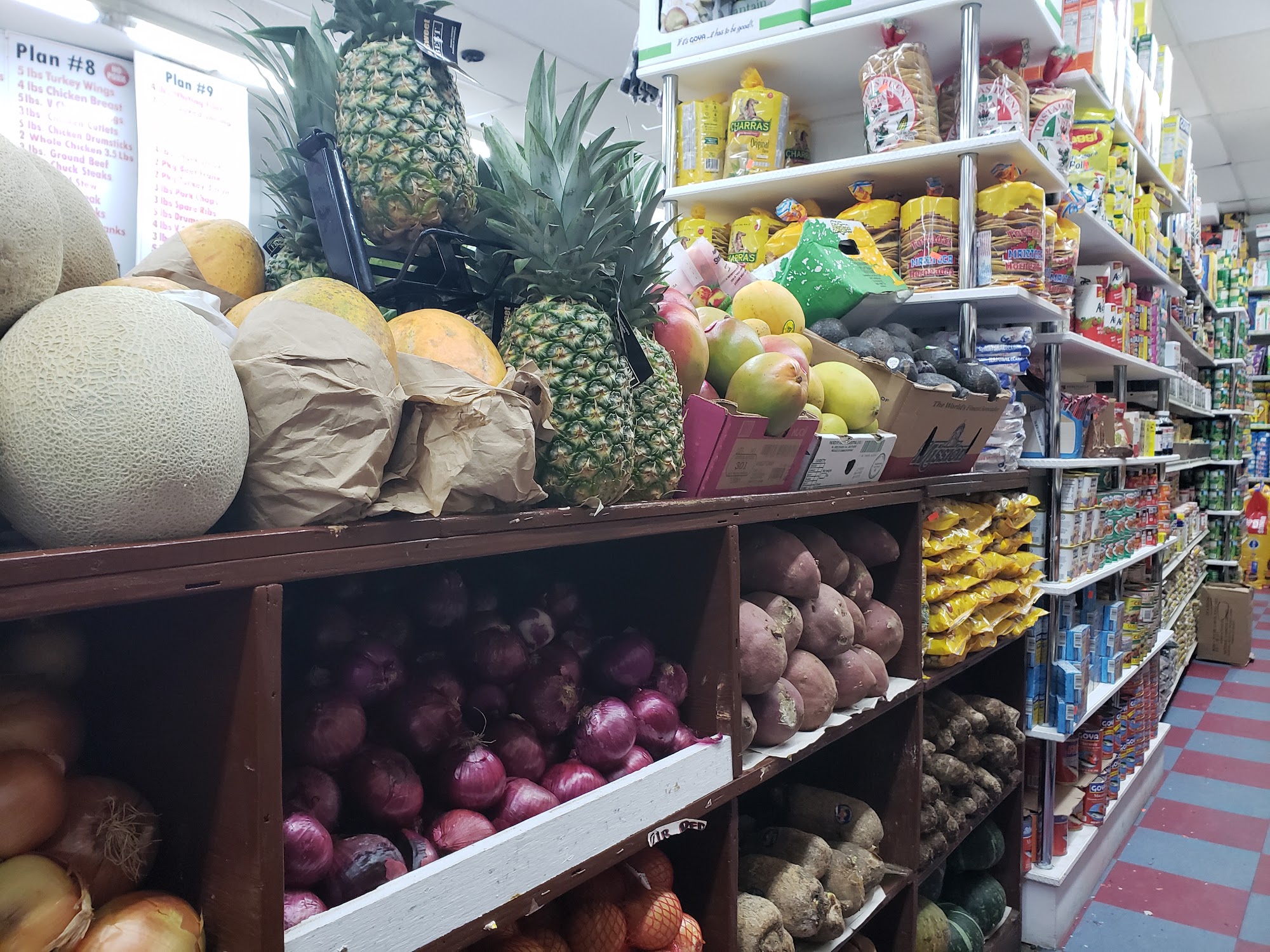 La Quebradita Supermarket