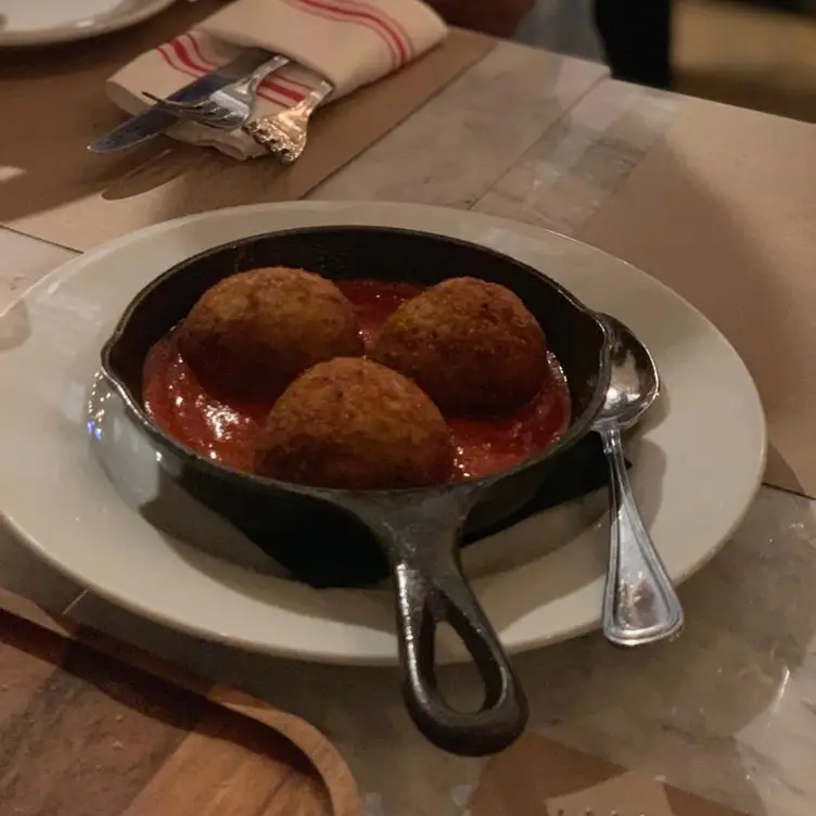 Photo credit: opentable