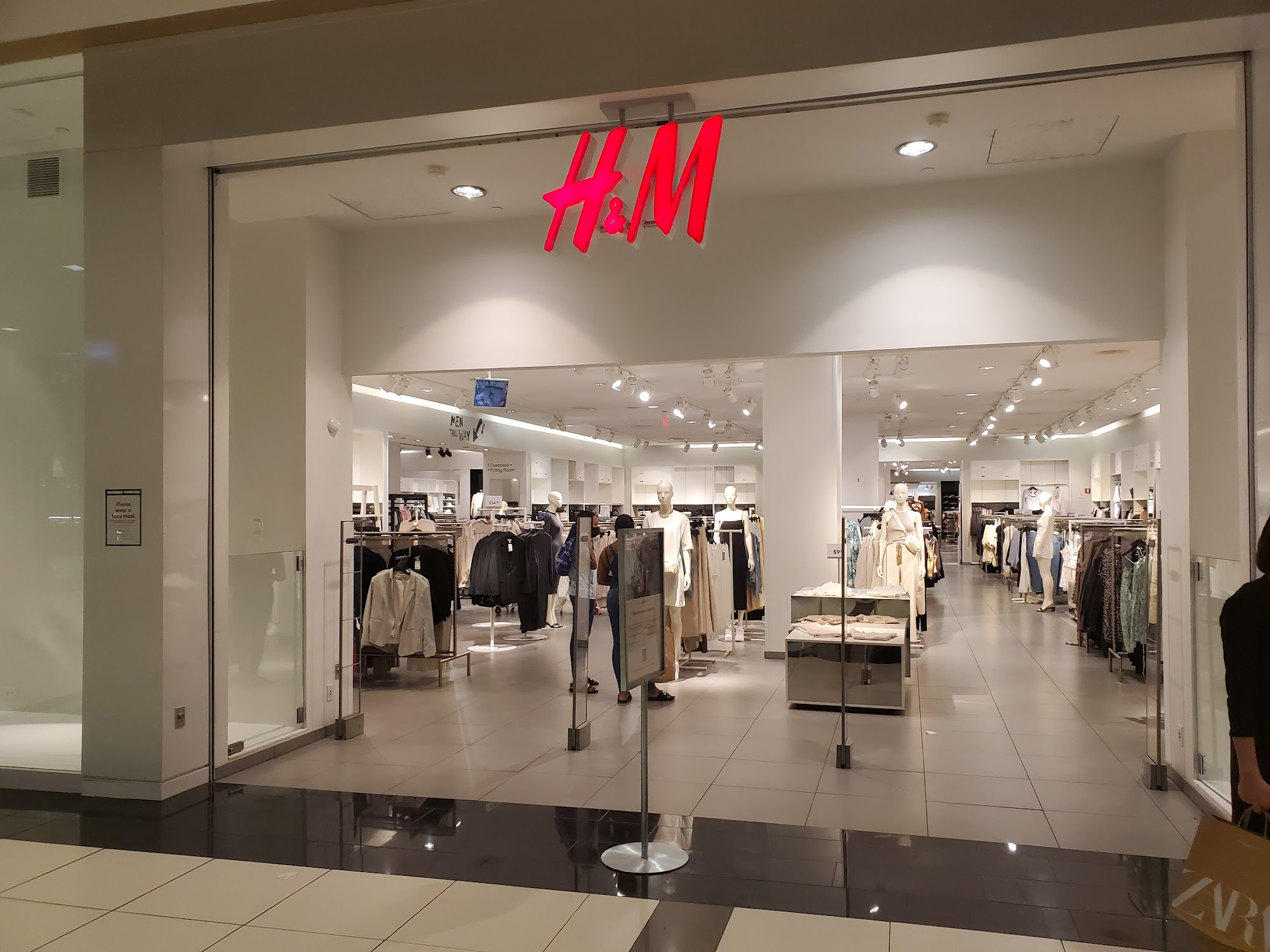 H&M