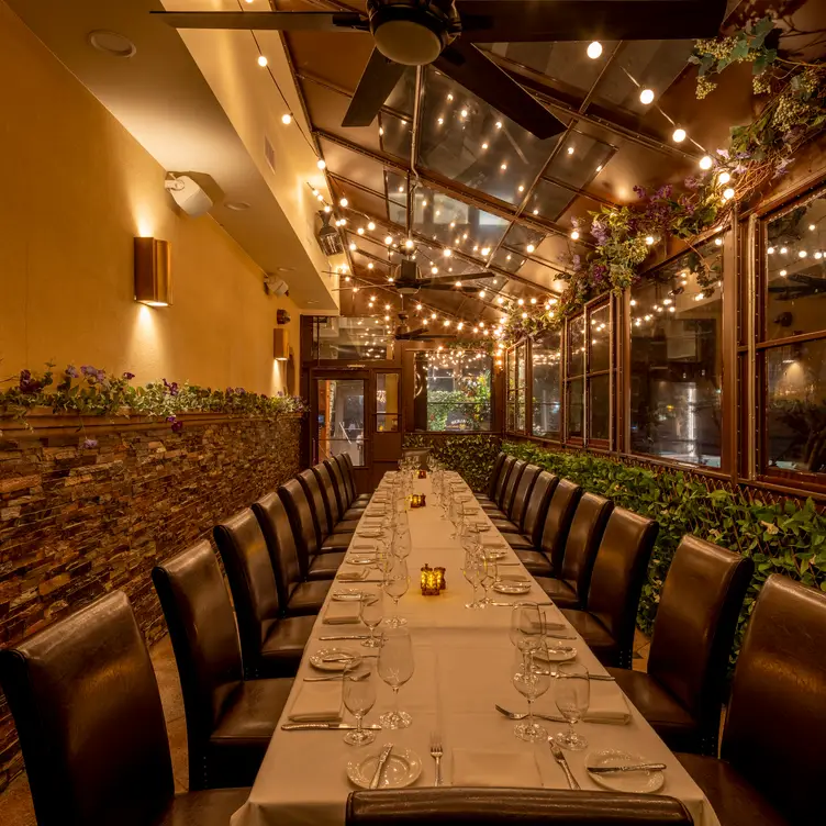 Photo credit: opentable