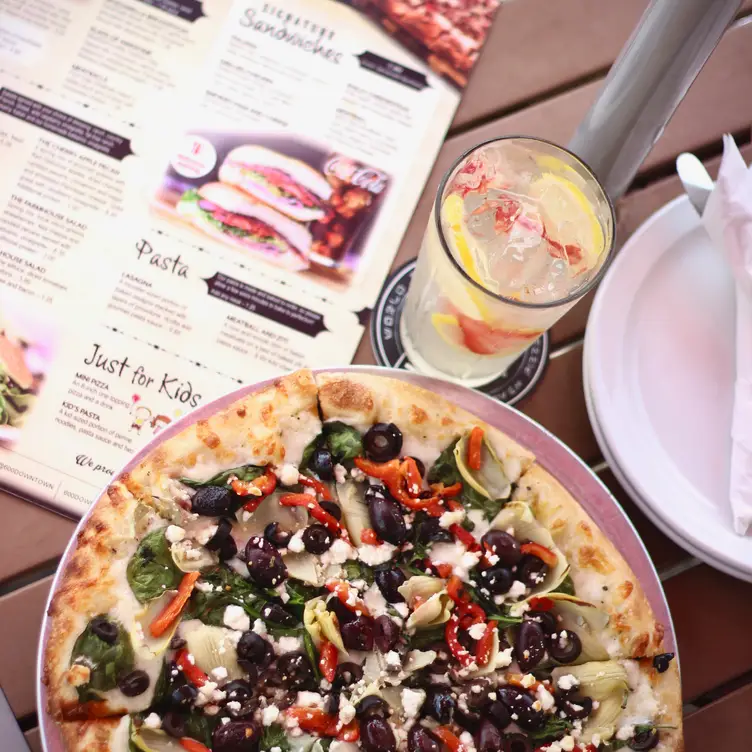 Photo credit: opentable