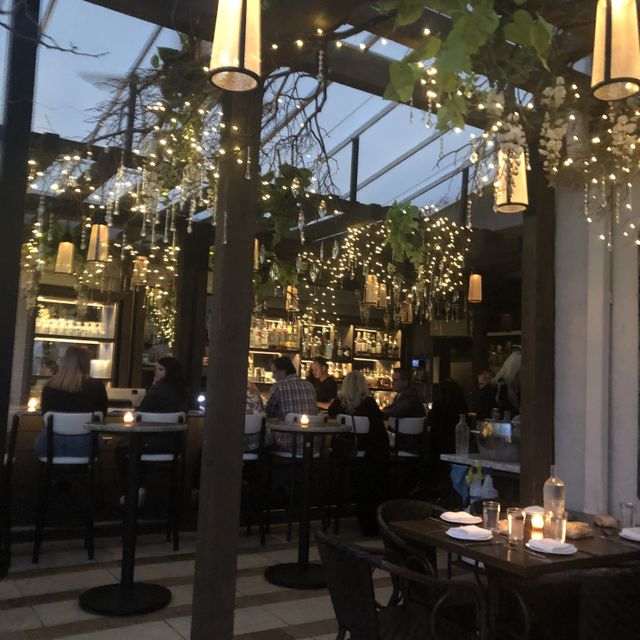 Photo credit: opentable