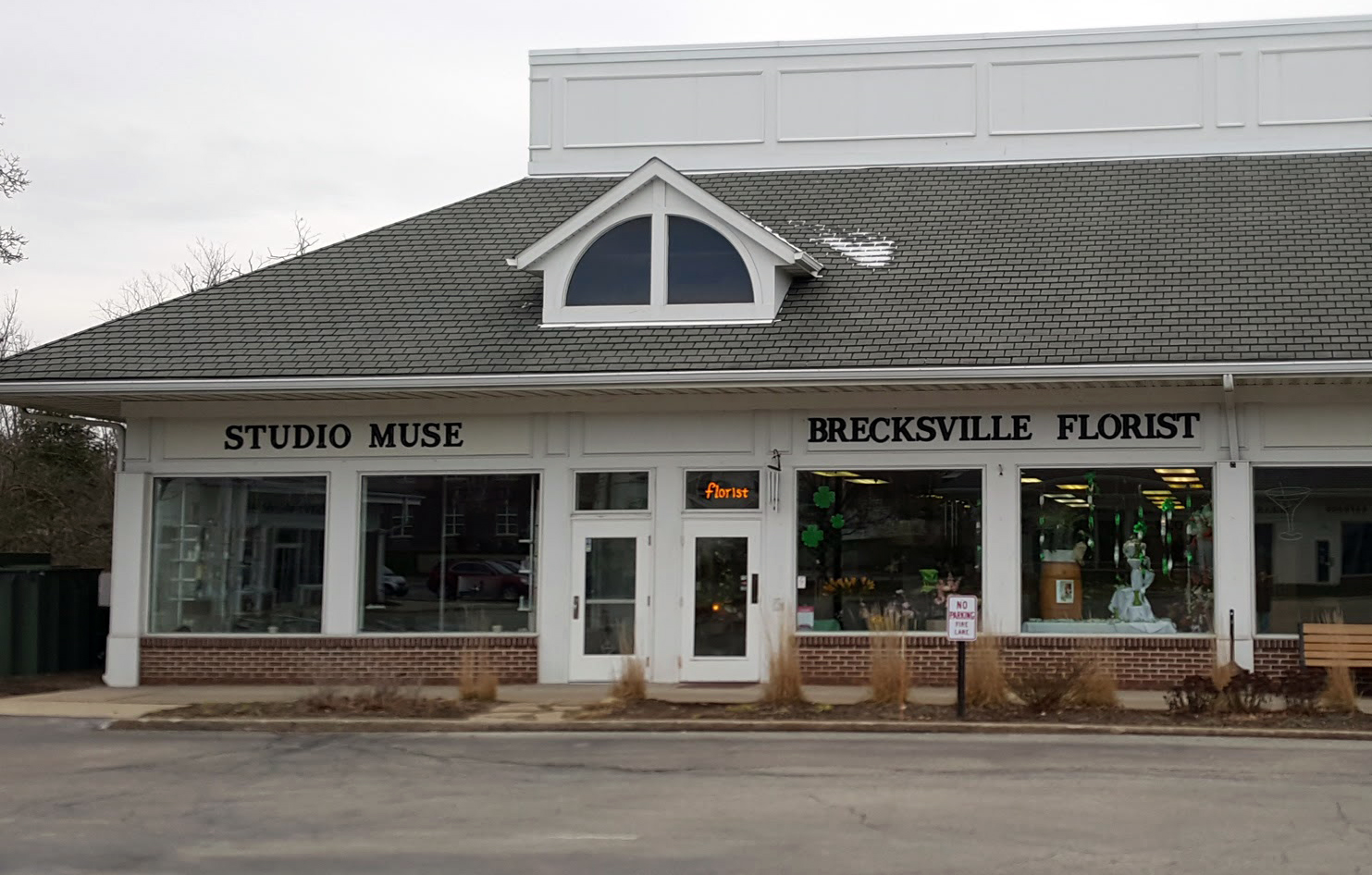 Brecksville Florist & Gifts