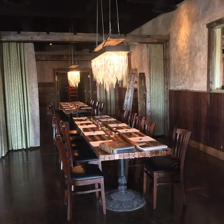 Photo credit: opentable