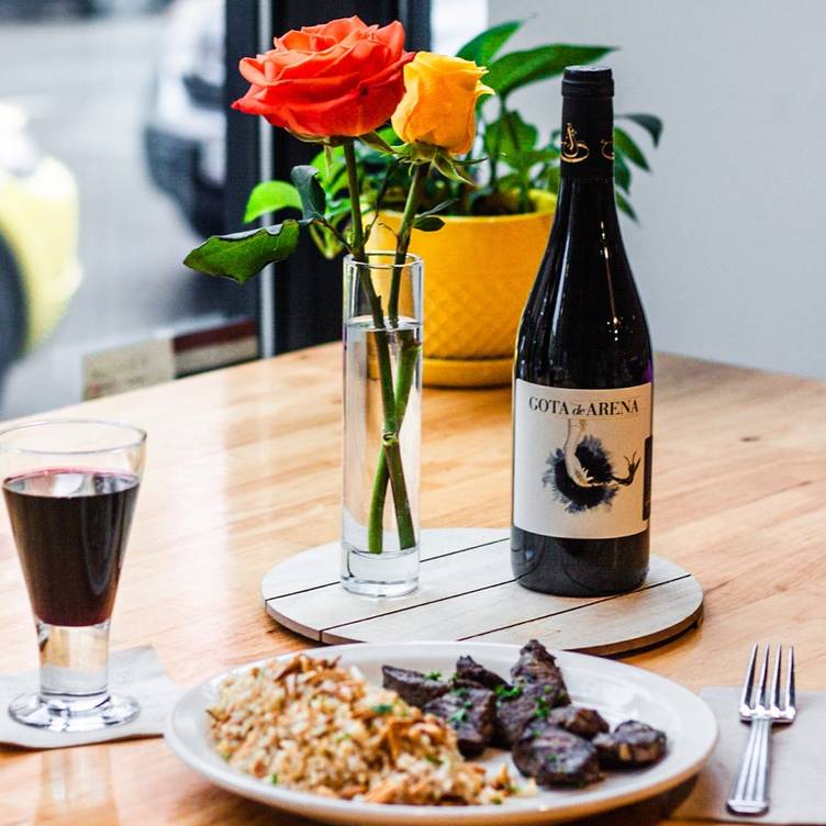 Photo credit: opentable