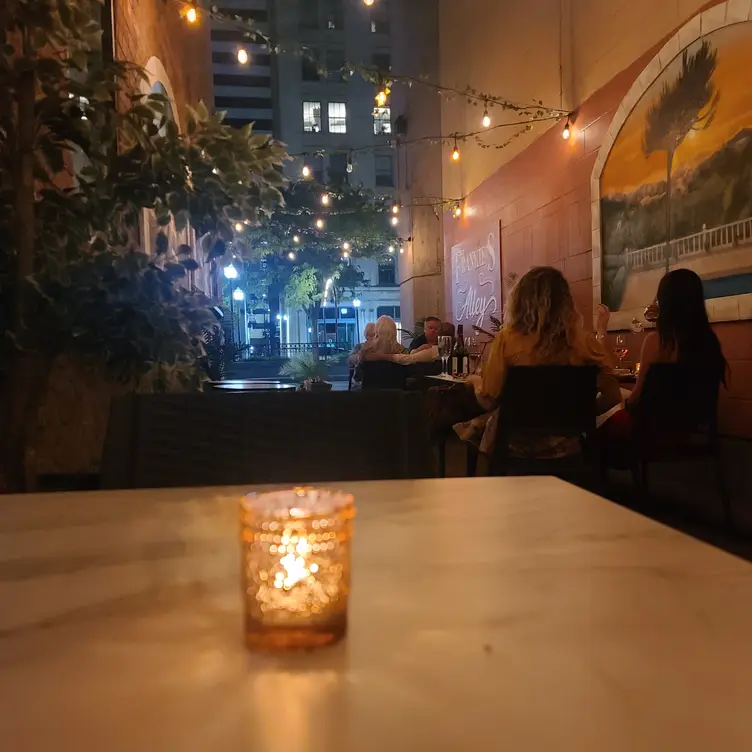 Photo credit: opentable