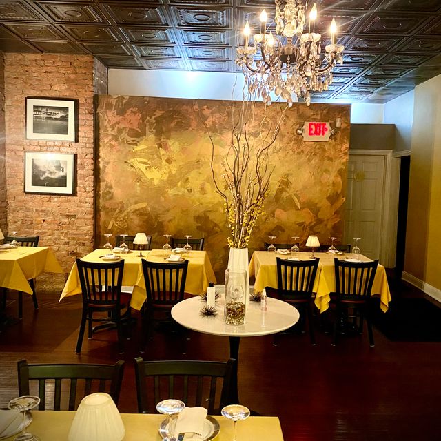 Photo credit: opentable