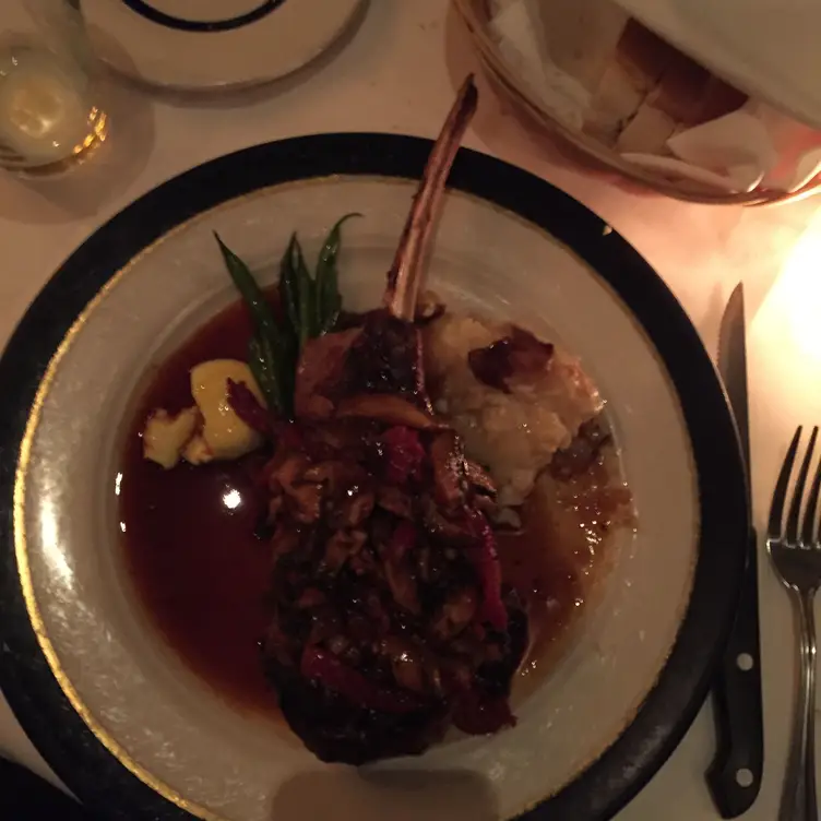 Photo credit: opentable