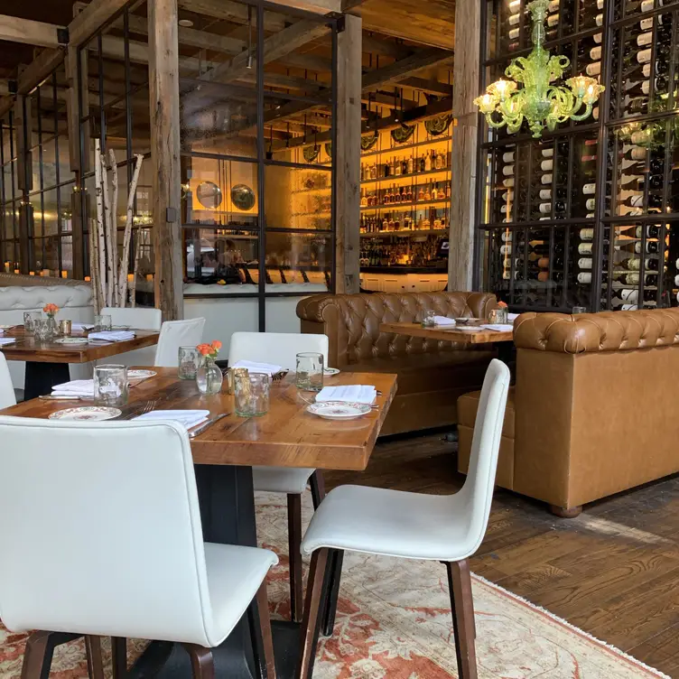 Photo credit: opentable
