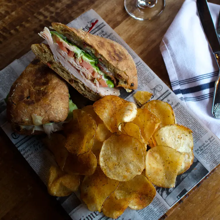 Photo credit: opentable