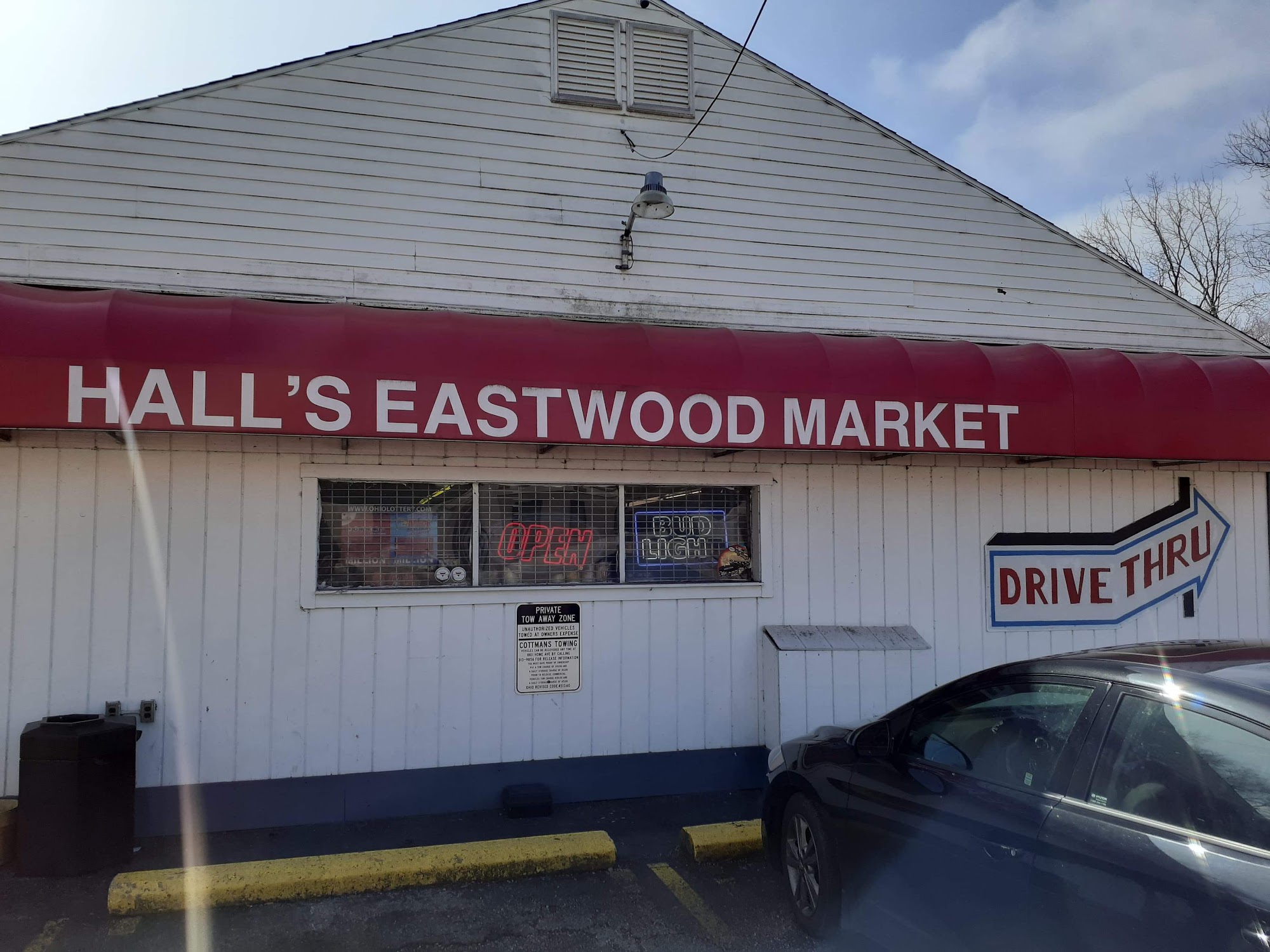 Hall's Eastwood Market