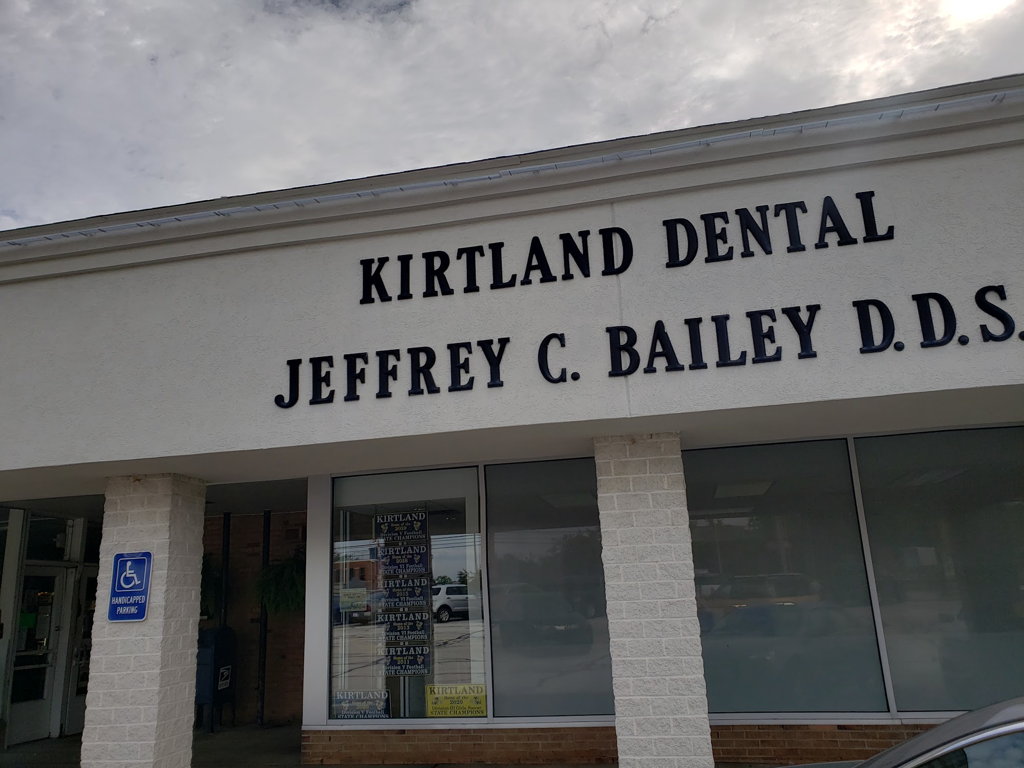 Kirtland Dental Jeffrey C. Bailey DDS