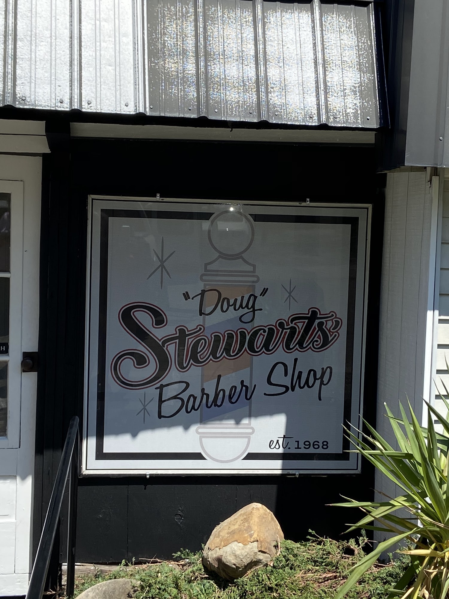 Doug Stewart Barber Shop 6282 Navarre Rd SW, Navarre Ohio 44662
