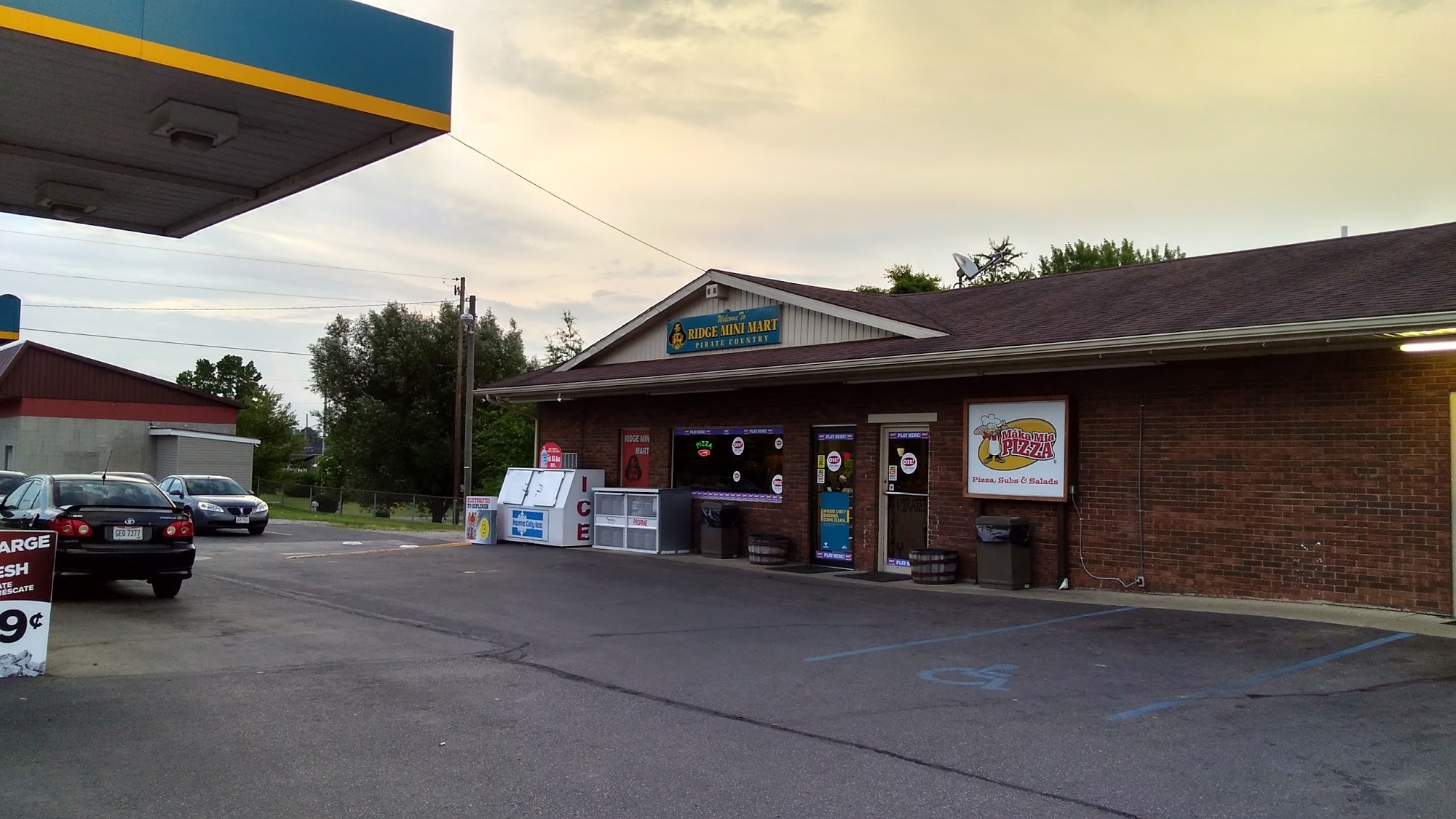 Ridge Mini Mart