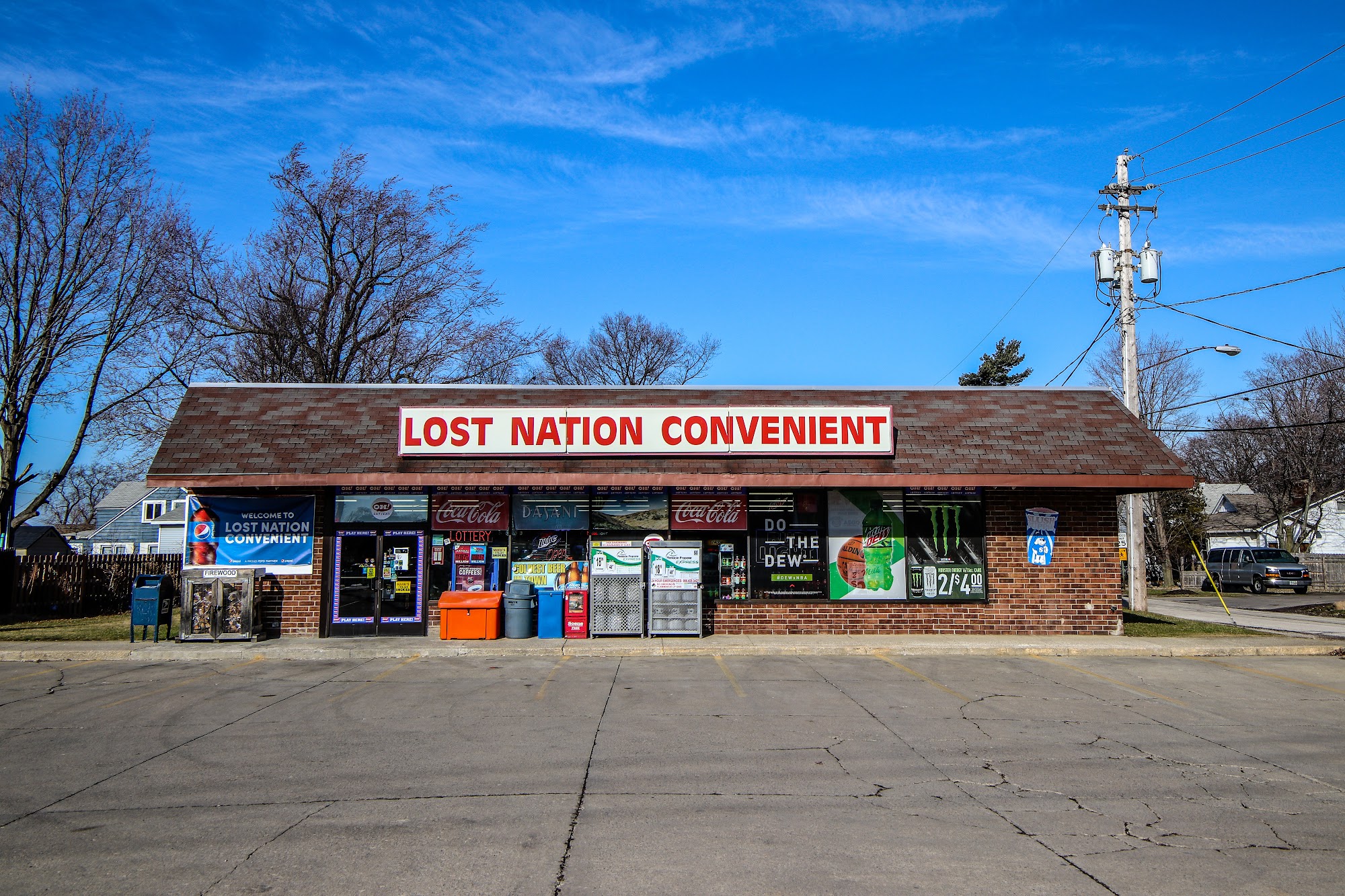 Lost Nation Convenient