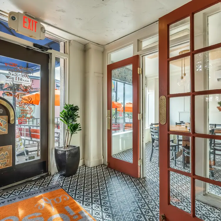 Photo credit: opentable
