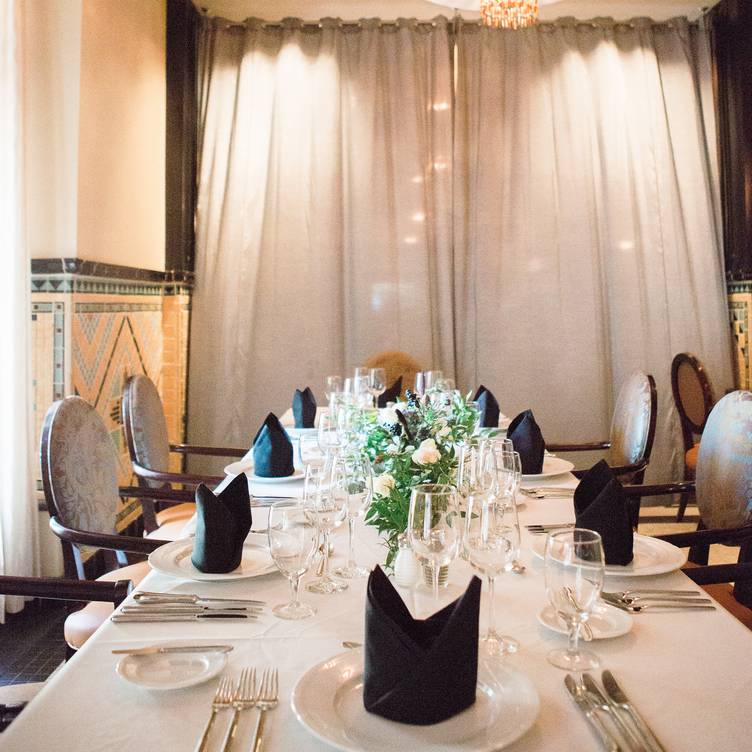 Photo credit: opentable