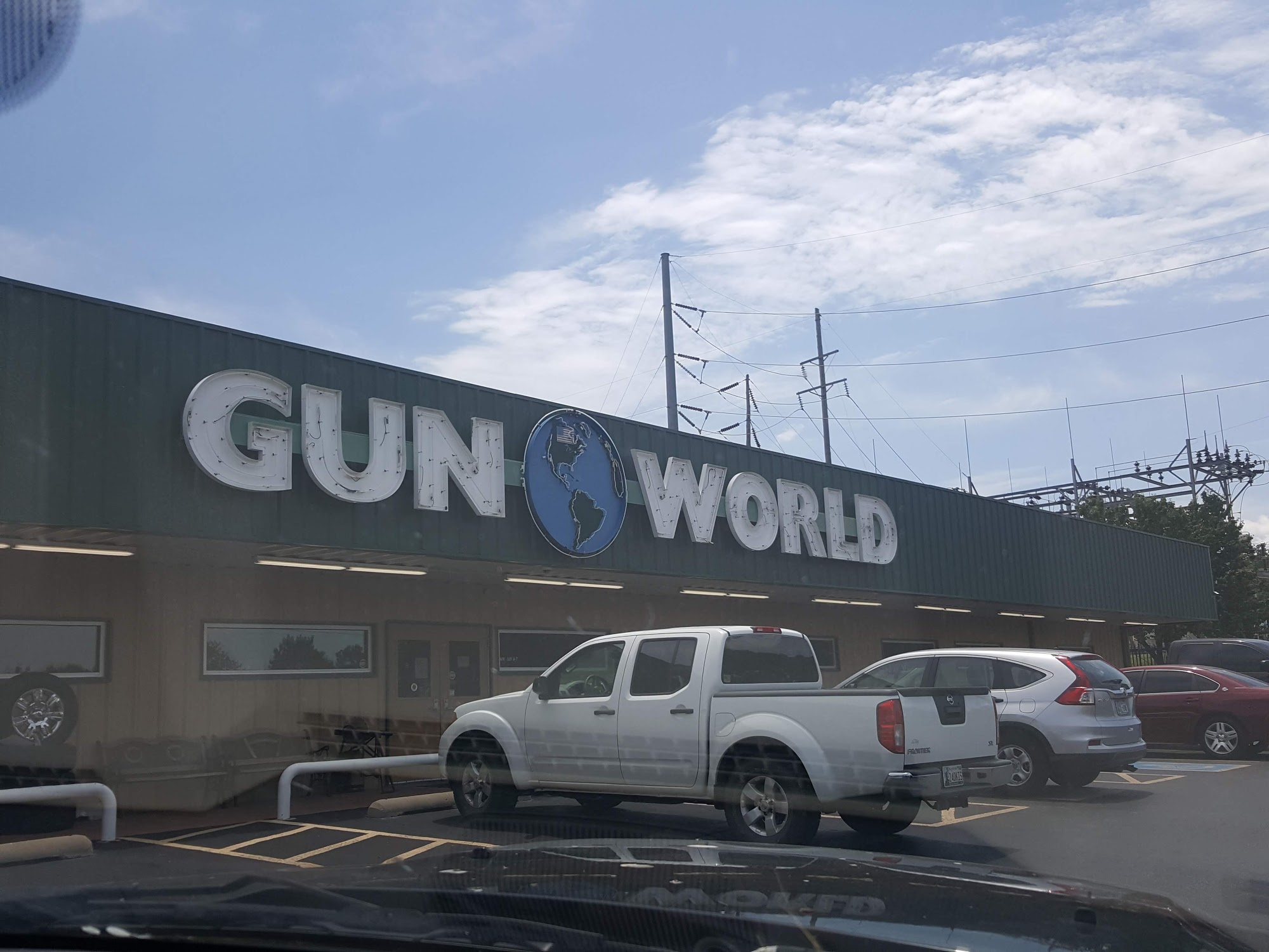 Gun World