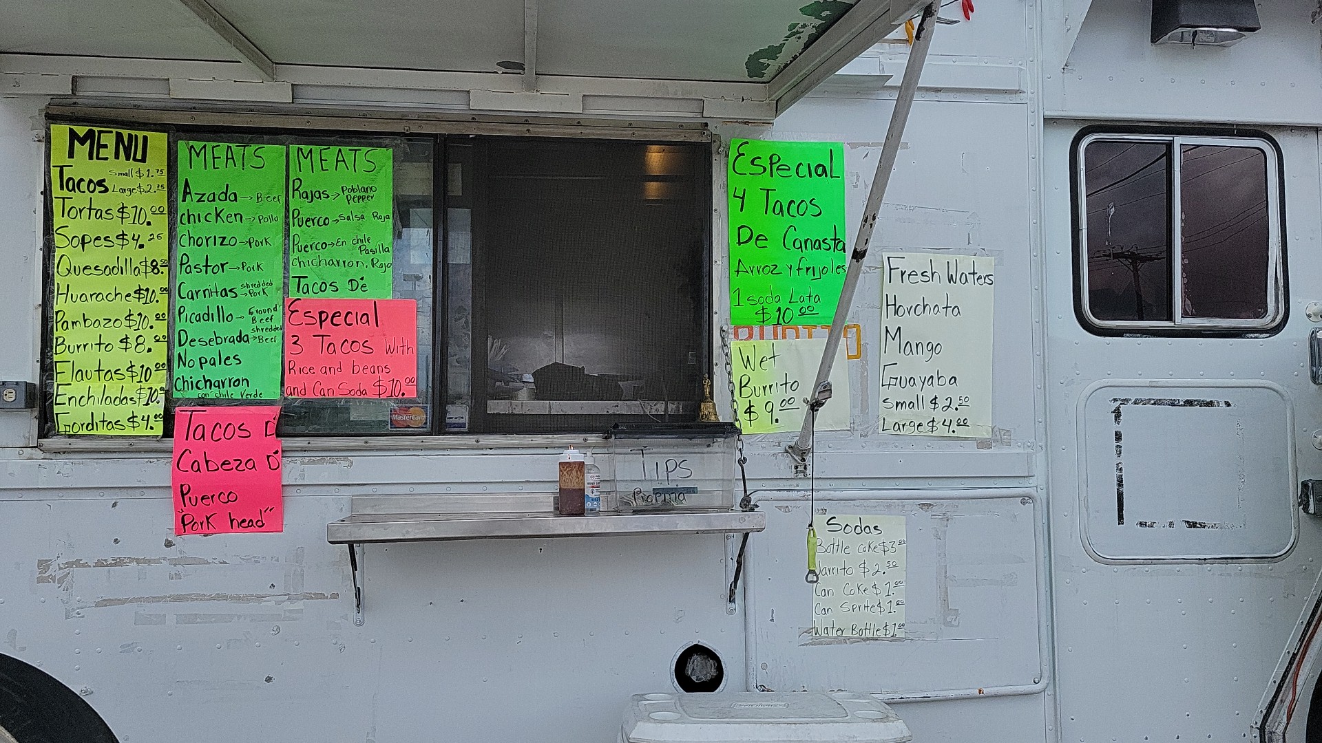 Antojitos Guanajuato Menu