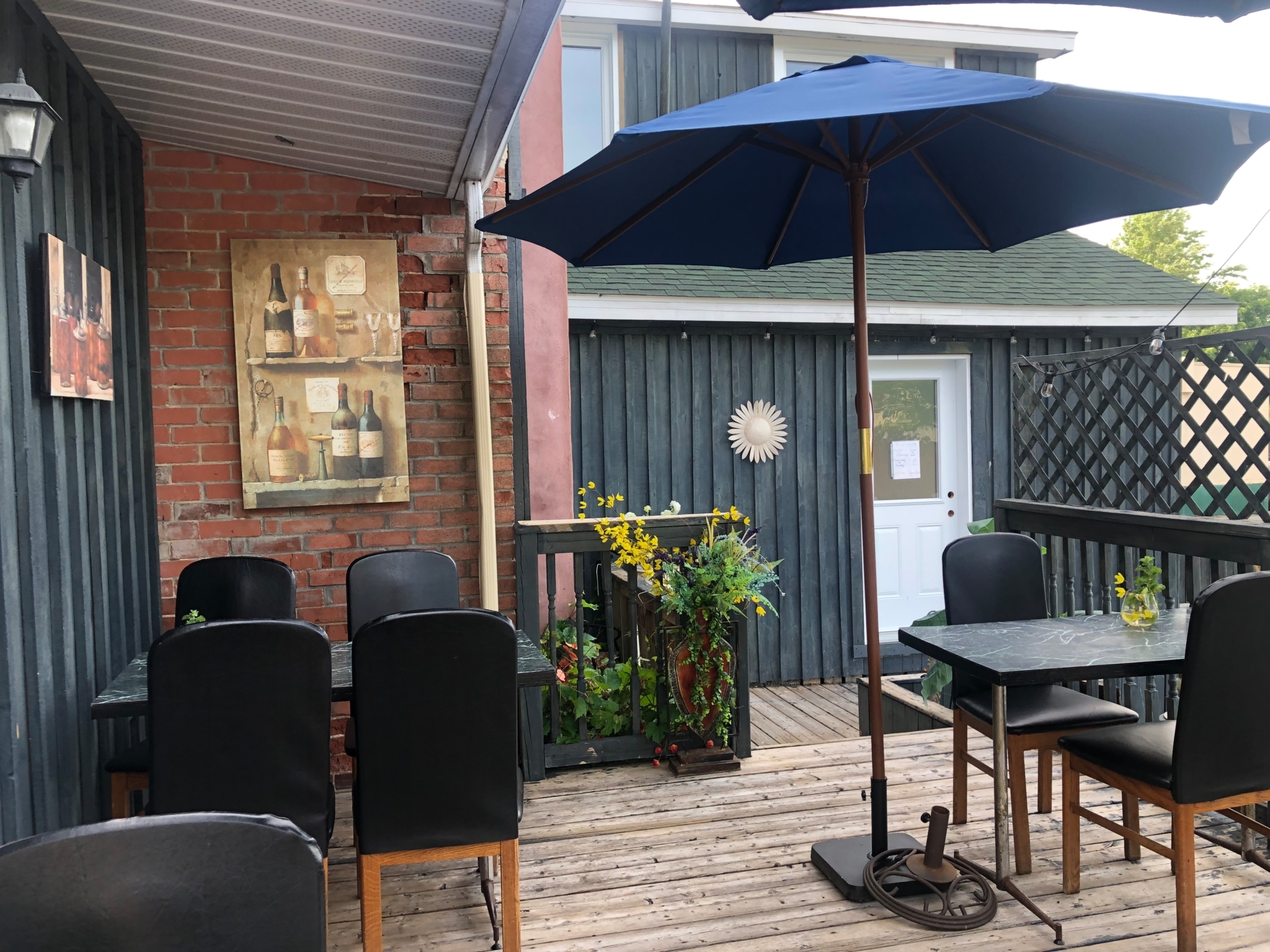 Photo credit: yellowpages.ca