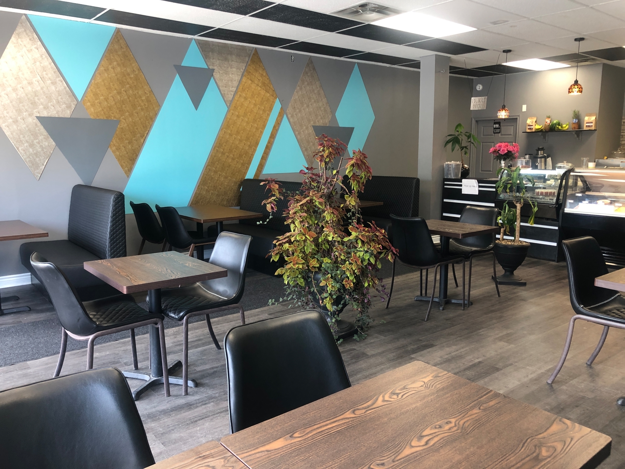 Photo credit: yellowpages.ca