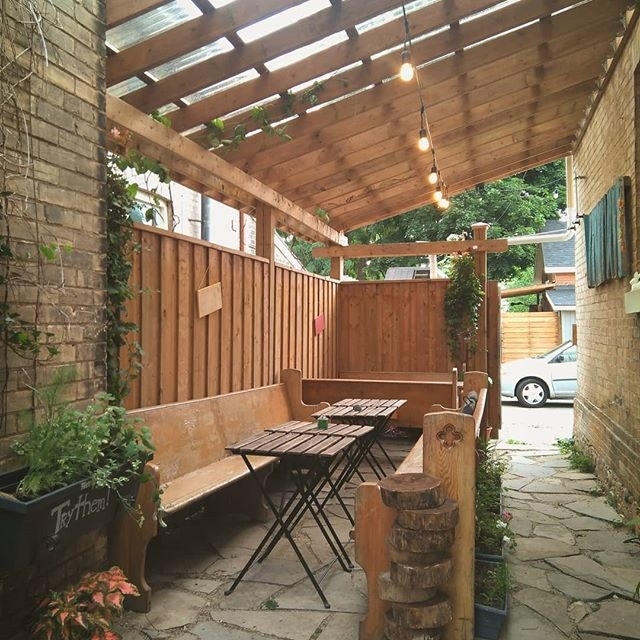 Photo credit: yellowpages.ca