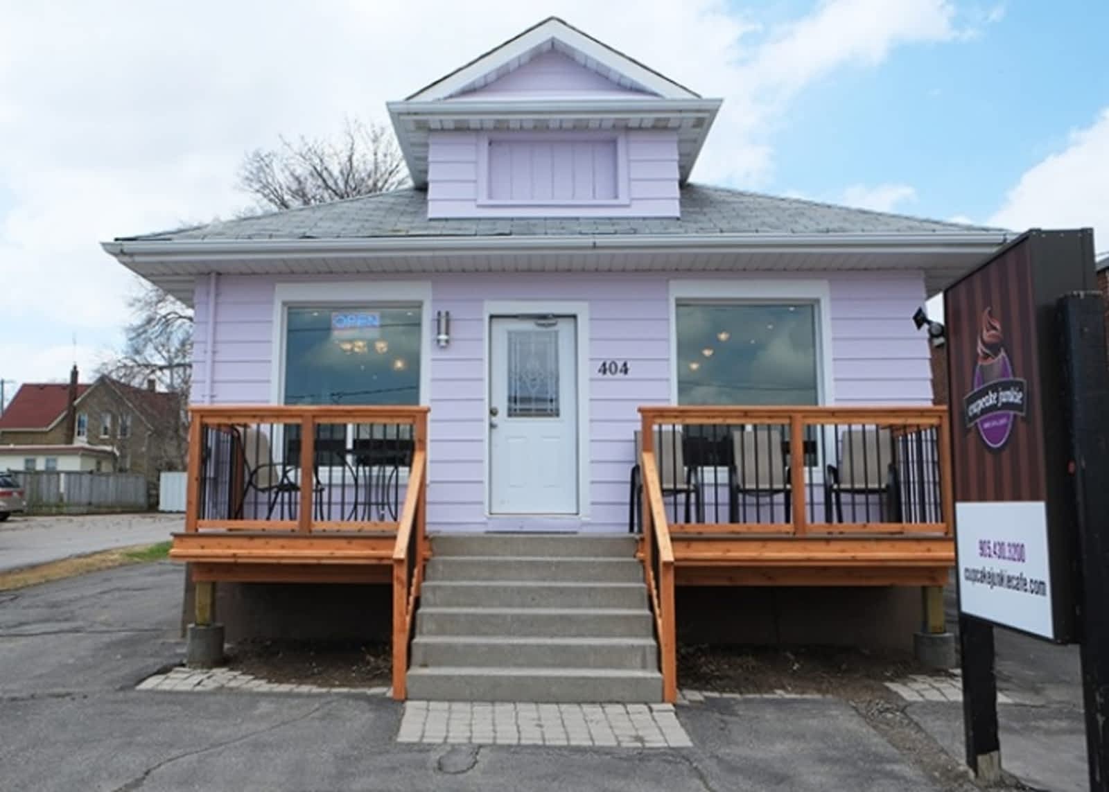 Photo credit: yellowpages.ca