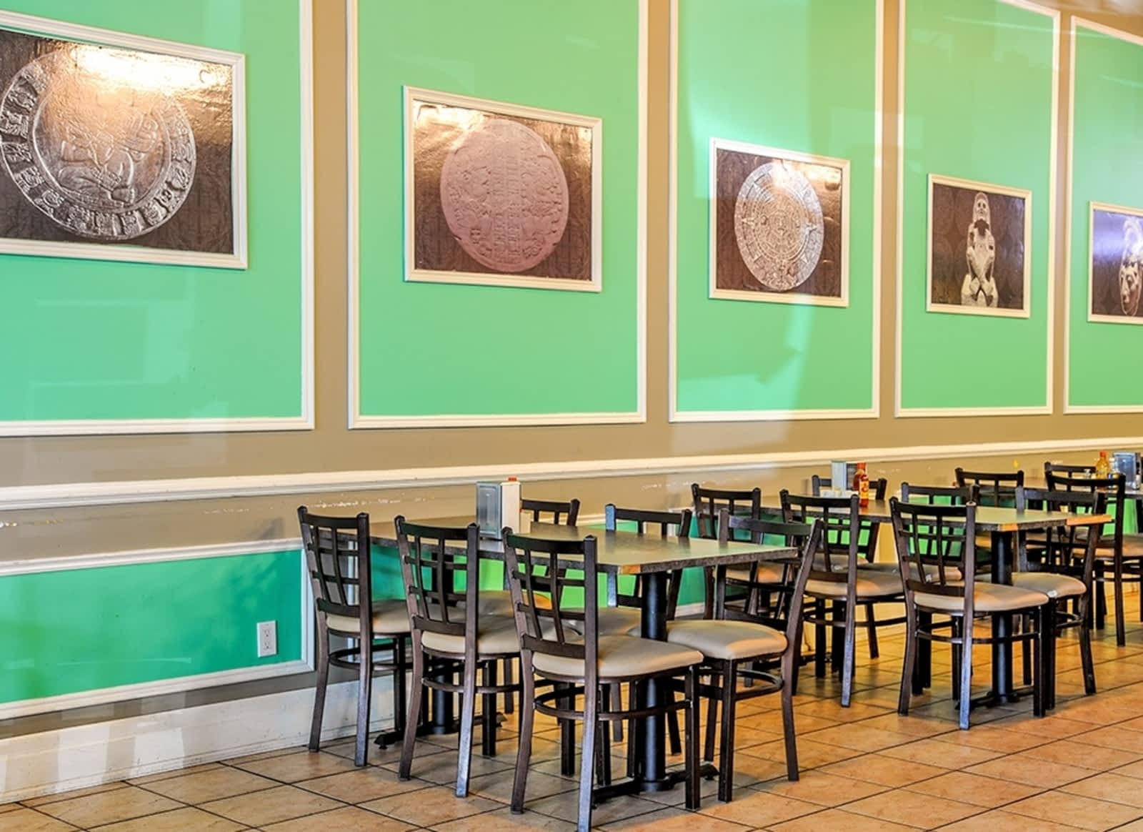 Photo credit: yellowpages.ca