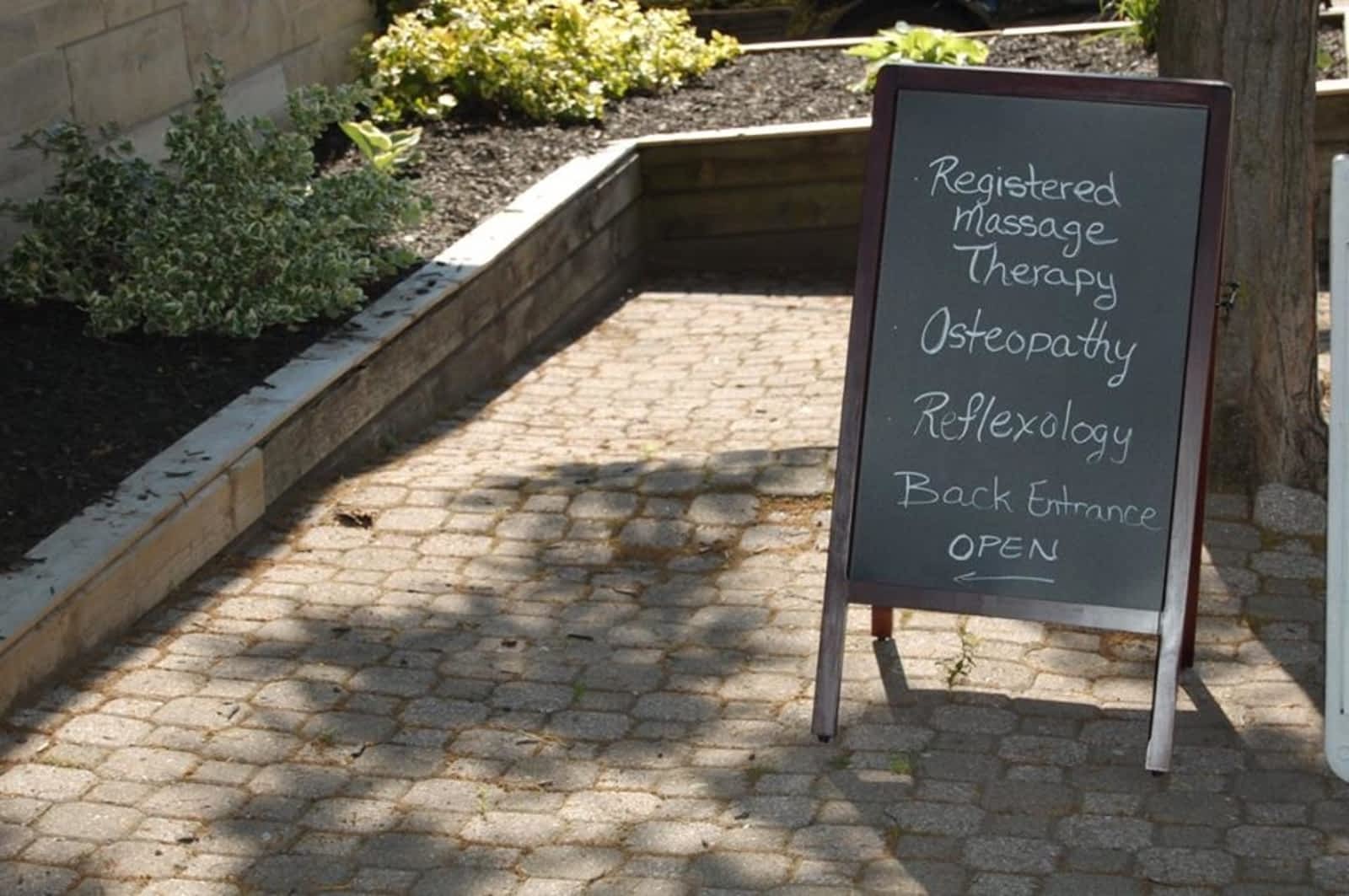 Photo credit: yellowpages.ca
