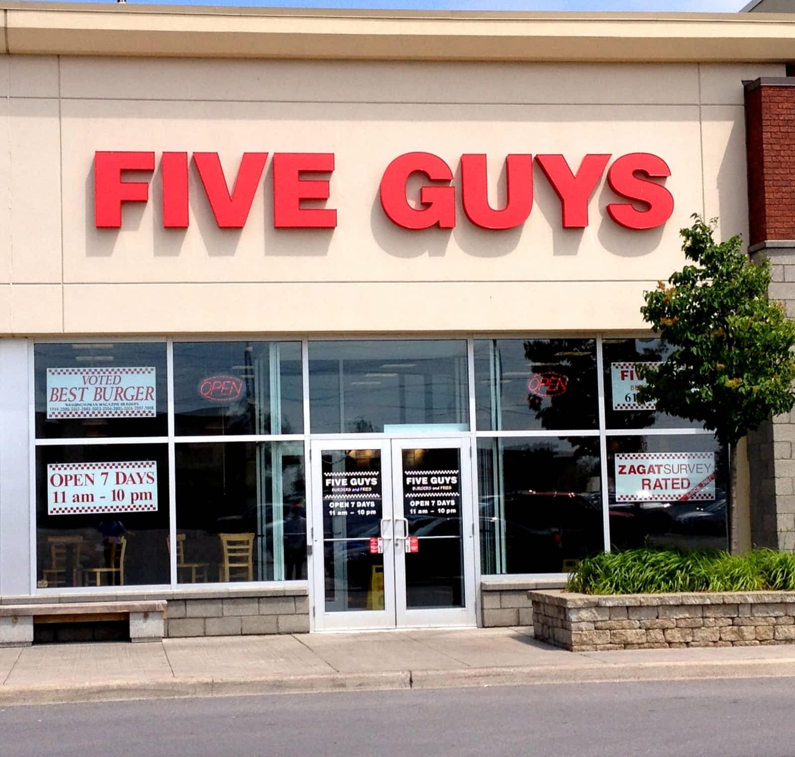 Photo credit: yellowpages.ca