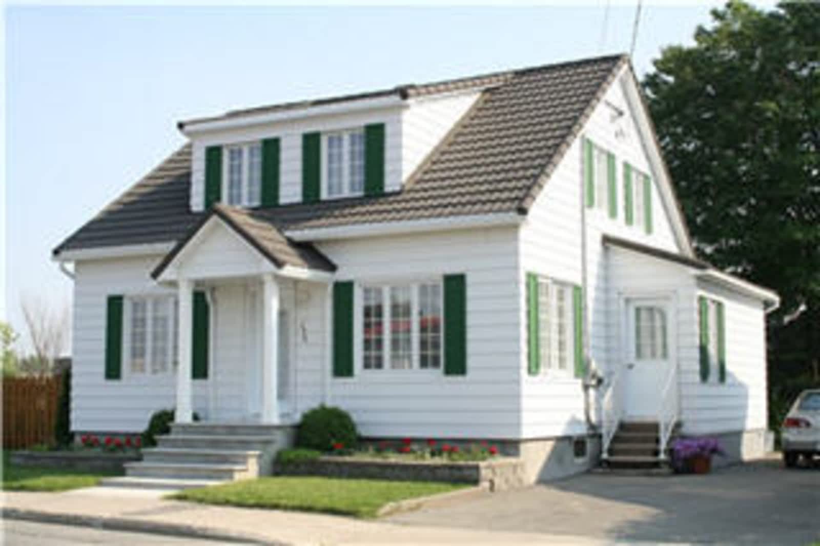 Photo credit: yellowpages.ca